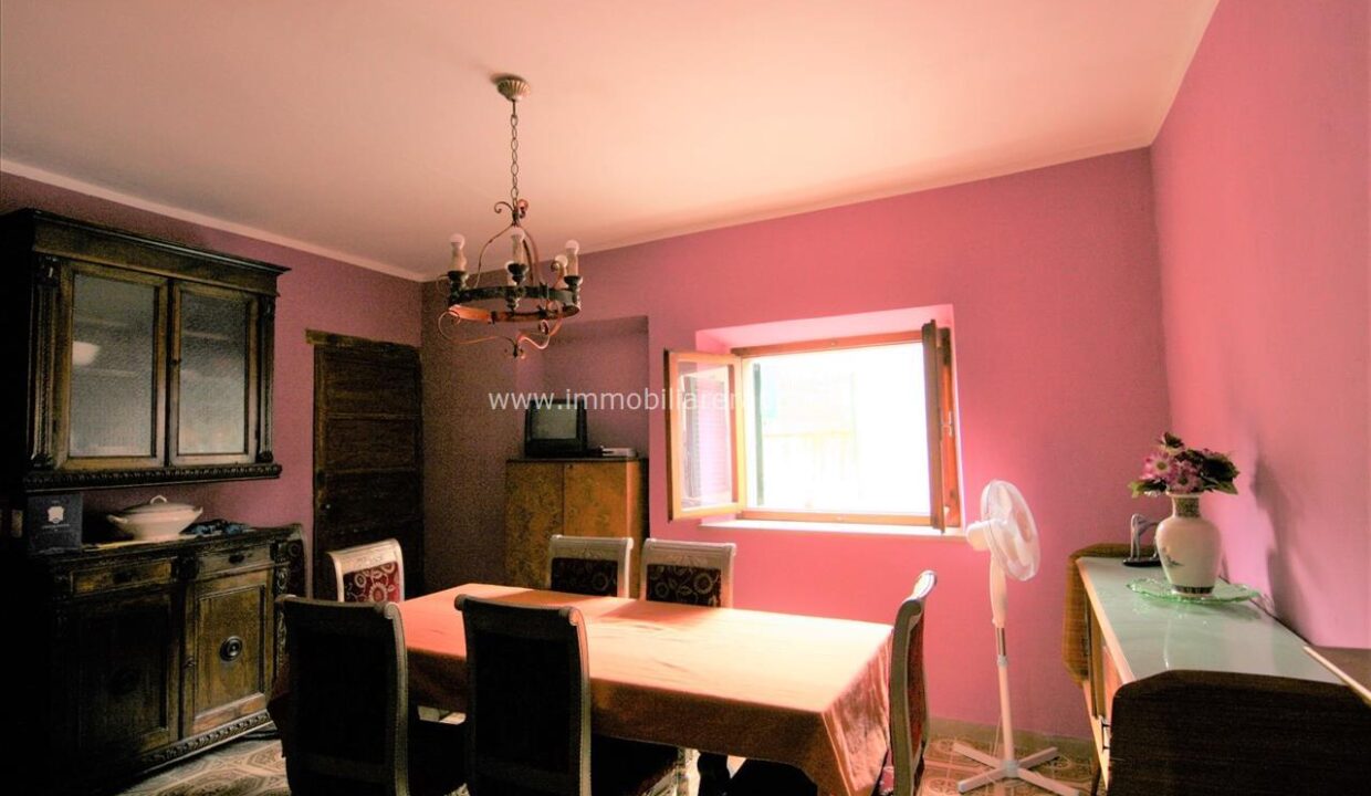 006__18l4426img5