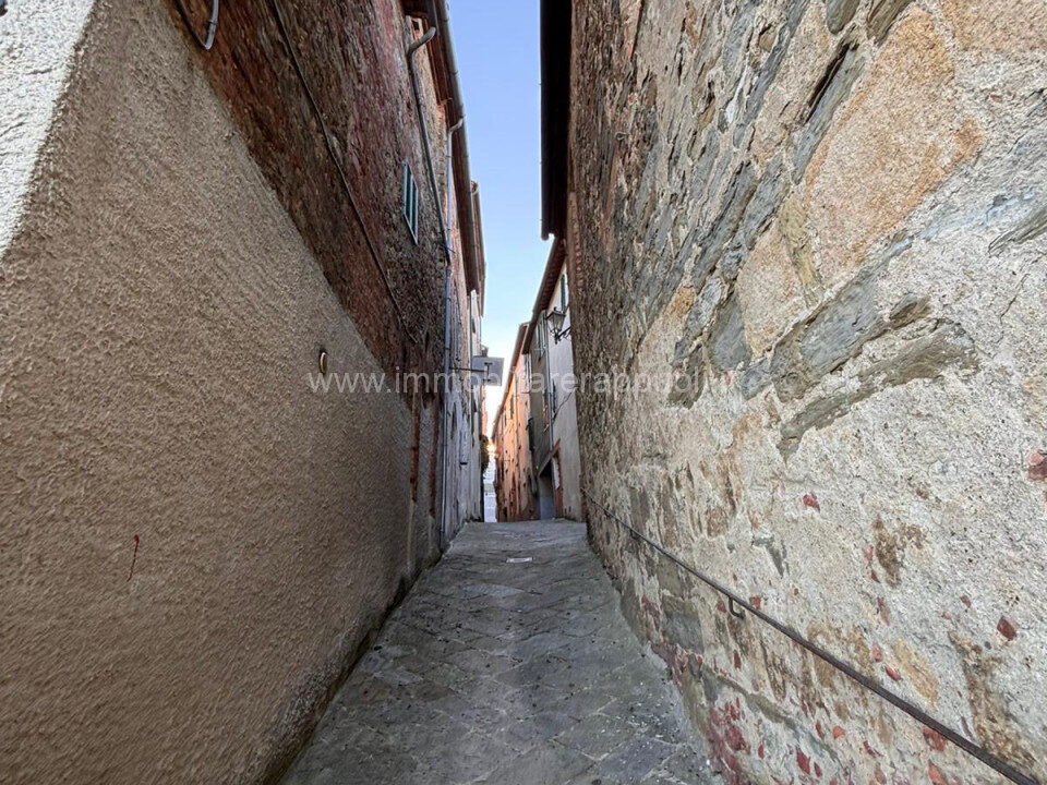 002__whatsapp_image_2024-11-29_at_17_51_30_wmk_0